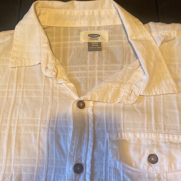 Old navy boy button down shirt - Picture 4 of 5